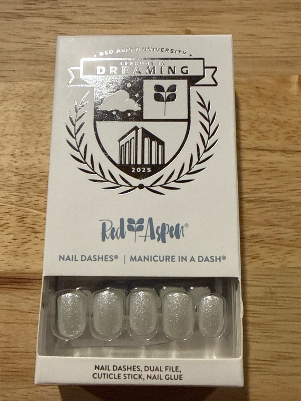 Red Aspen Silver Glitter Nail Dashes - Press-On Manicure